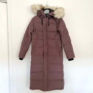Aritzia St Anton (Powder) Parka Long size M